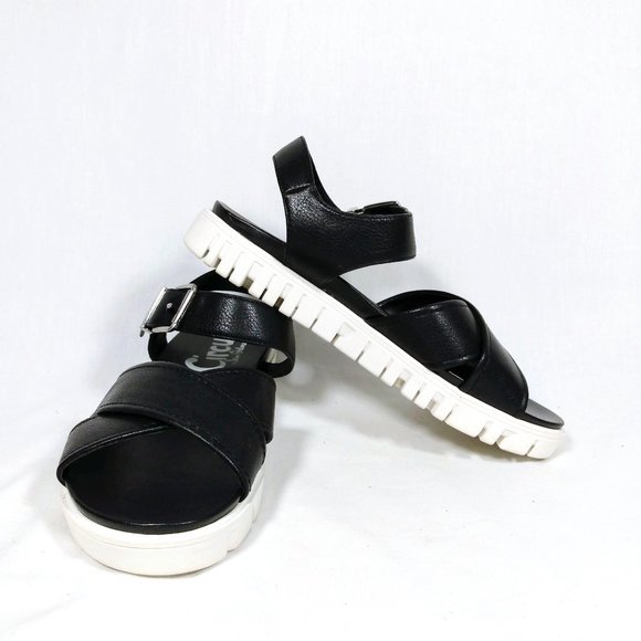 Circus by Sam Edelman Narcissa Flat Sandal-Black-New without Tags - Picture 1 of 5